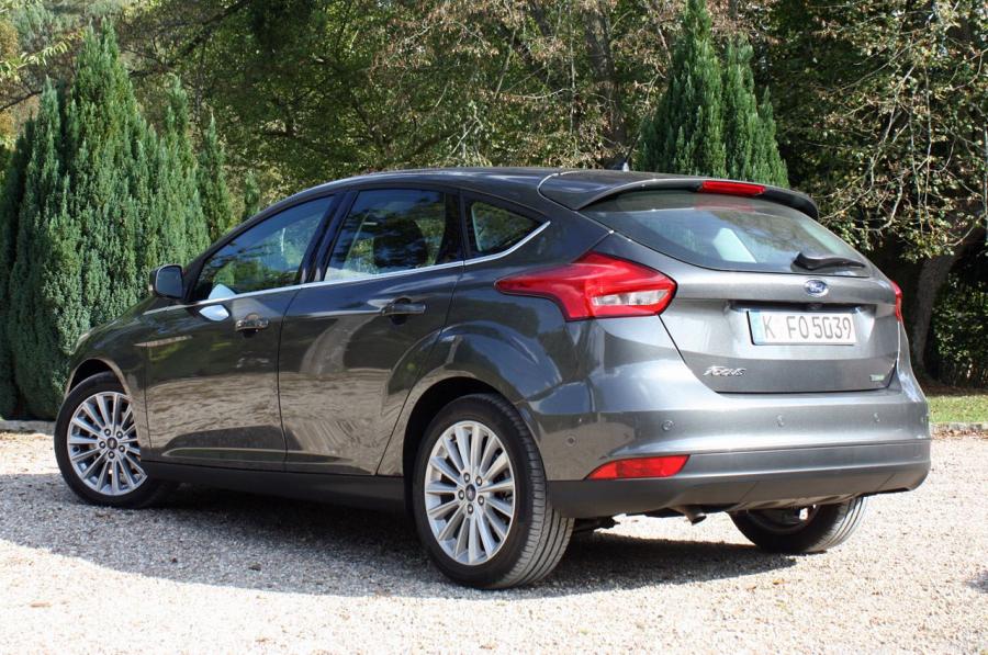  Ford Focus 1.0L EcoBoost 2014 года  (фото 2 из 27)